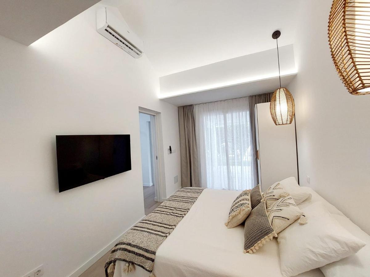 Bungalow De Diseno Hidromasajes Terraza Y Piscina. San Bartolomé Εξωτερικό φωτογραφία