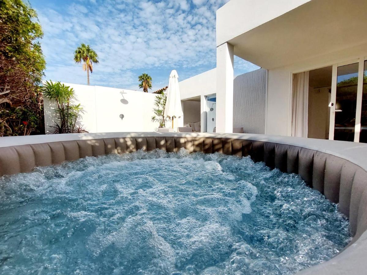 Bungalow De Diseno Hidromasajes Terraza Y Piscina. San Bartolomé Εξωτερικό φωτογραφία